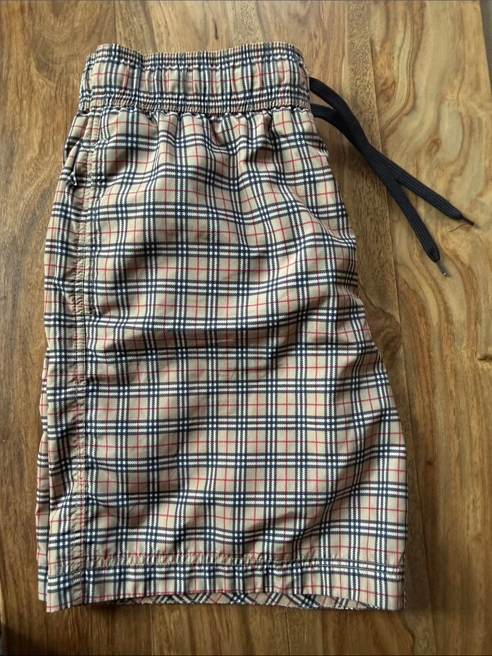Burberry boys  Plaid Swim Trunks - Black, Beige, Red